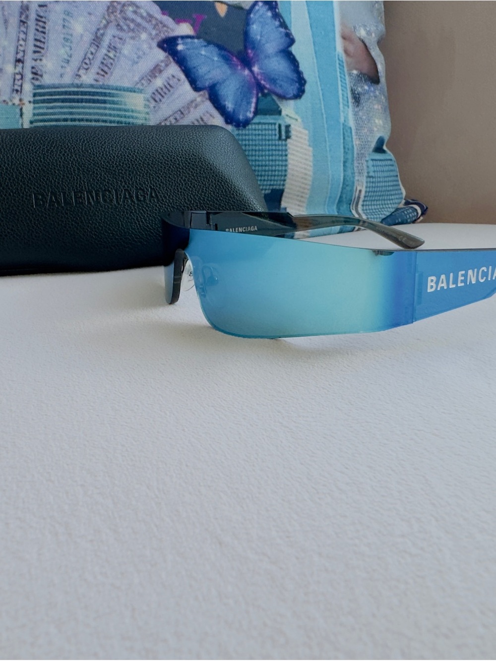 Balenciaga Rimless Shield Sunglasses in Blue - Picture 2 of 5